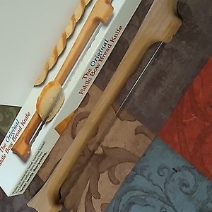 Fiddle Bow Bread Knife